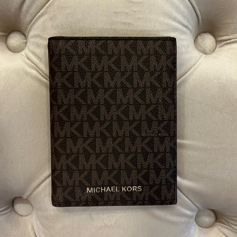 Michael Kors passport holder and wallet - authentic and never used